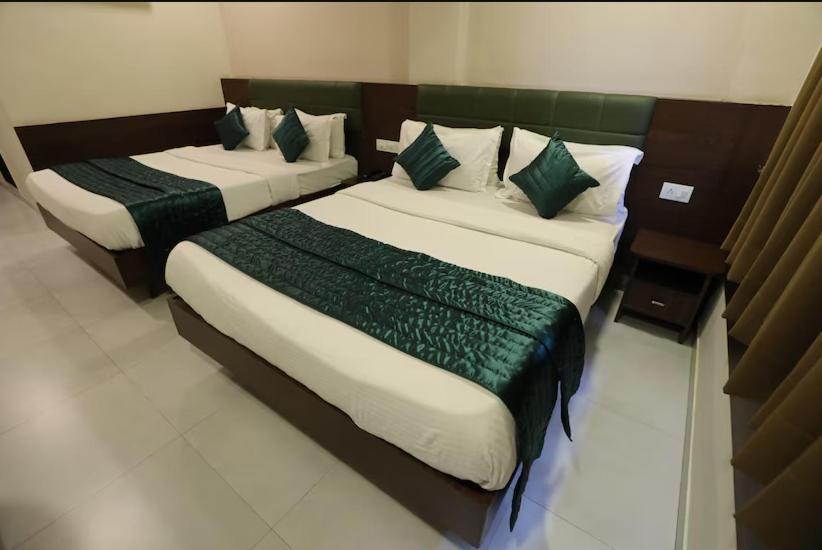 Greenotel Rooms Hazira, Surat Exterior foto